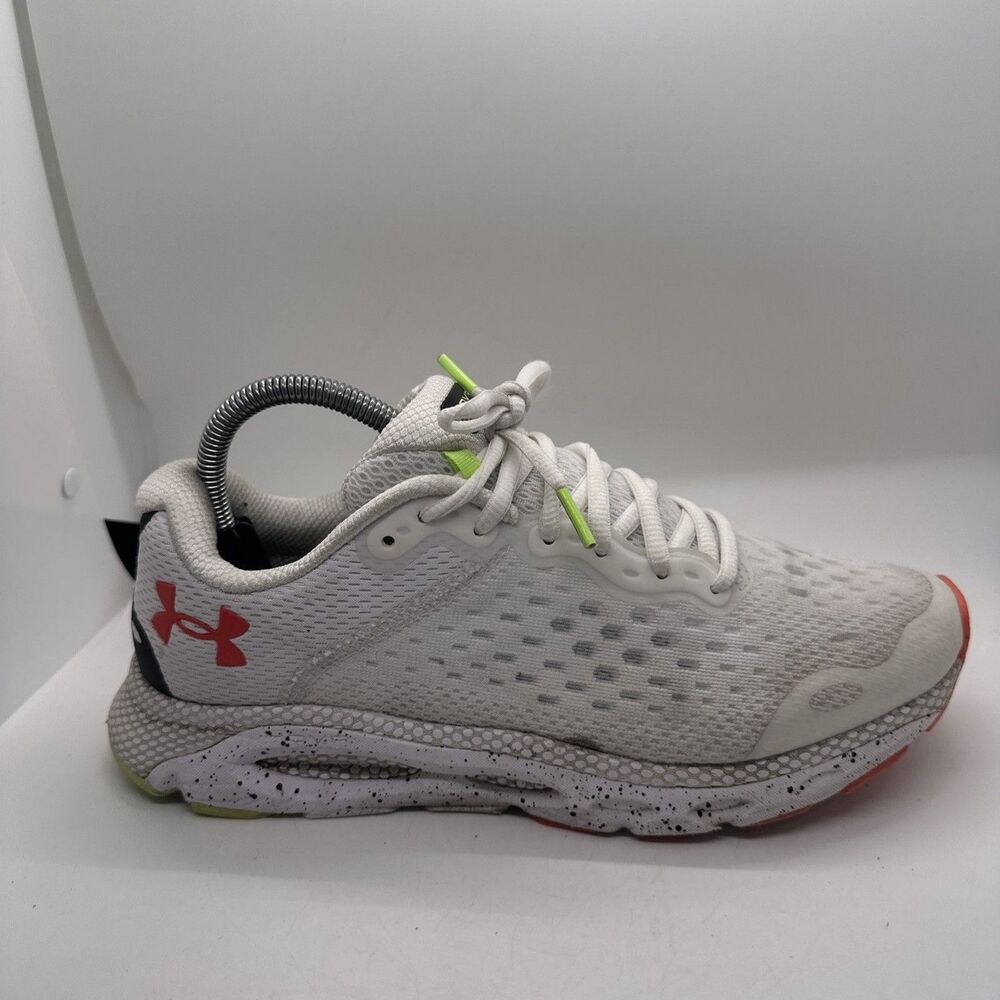 Under Armour Size 9.5 Hover Infinite 3 Running Shoes SNEAKERS 3025217-109 White - Picture 2 of 13